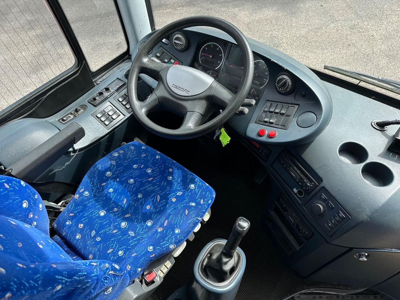 Neoplan P25 Trendliner 3516ÜC Klimaanlage*WC*57 Sitze Neoplan P25 Trendliner 3516ÜC Klimaanlage*WC*57 Sitze - Turistički autobus: slika Neoplan P25 Trendliner 3516ÜC Klimaanlage*WC*57 Sitze Neoplan P25 Trendliner 3516ÜC Klimaanlage*WC*57 Sitze - Turistički autobus Neoplan P25 Trendliner 3516ÜC Klimaanlage*WC*57 Sitze Neoplan P25 Trendliner 3516ÜC Klimaanlage*WC*57 Sitze - Turistički autobus: slika Neoplan P25 Trendliner 3516ÜC Klimaanlage*WC*57 Sitze Neoplan P25 Trendliner 3516ÜC Klimaanlage*WC*57 Sitze - Turistički autobus