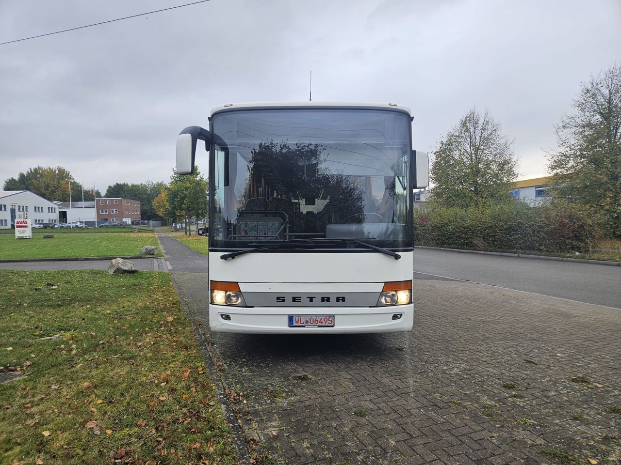 Prigradski autobus Setra S 317 UL (66 Sitze*Schalt*TOP): slika Prigradski autobus Setra S 317 UL (66 Sitze*Schalt*TOP)