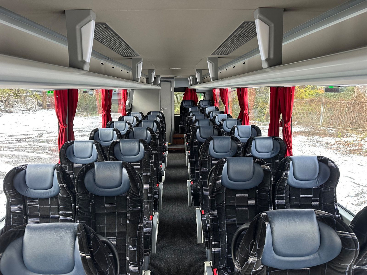 Temsa MD9 (236 t.Km*34 Sitze) - Minibus, Putnički kombi: slika Temsa MD9 (236 t.Km*34 Sitze) - Minibus, Putnički kombi Temsa MD9 (236 t.Km*34 Sitze) - Minibus, Putnički kombi: slika Temsa MD9 (236 t.Km*34 Sitze) - Minibus, Putnički kombi