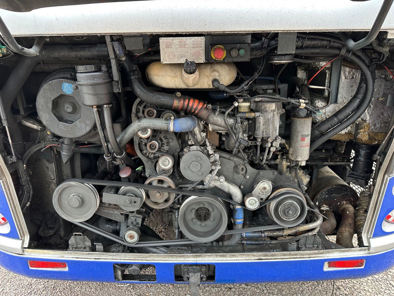 Temsa MD9 C (wenig Km*34 Sitze) - Turistički autobus: slika Temsa MD9 C (wenig Km*34 Sitze) - Turistički autobus Temsa MD9 C (wenig Km*34 Sitze) - Turistički autobus: slika Temsa MD9 C (wenig Km*34 Sitze) - Turistički autobus